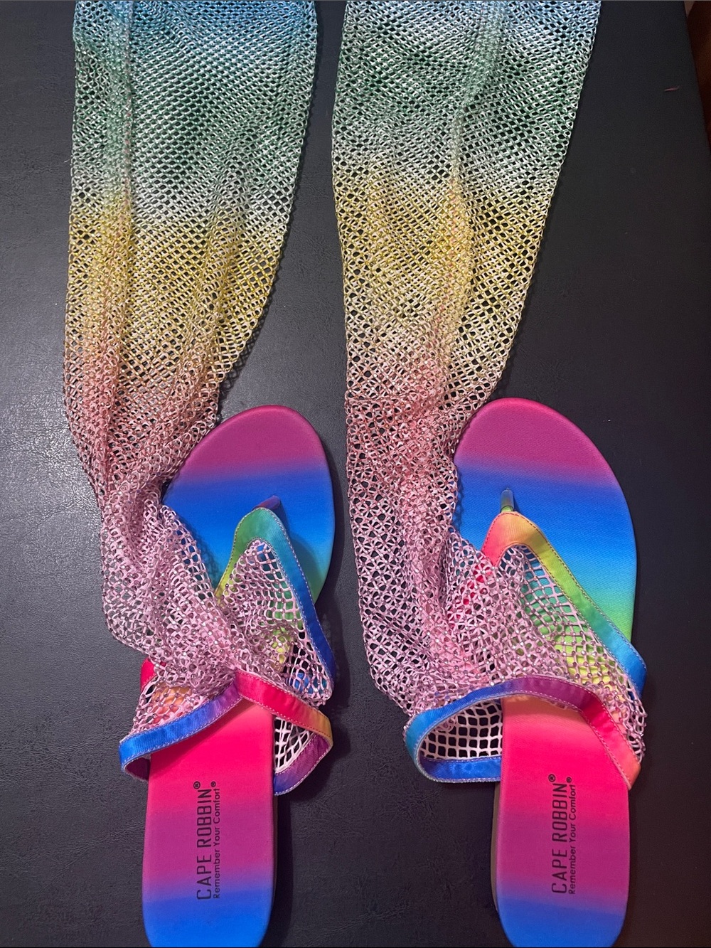 Cape Robbin Ombre Rainbow Slip-On Sandals - Pink/Blue/Green/Yellow NWT Sz. 11